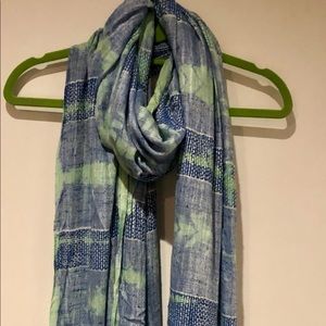 Vince Camuto oblong scarf
